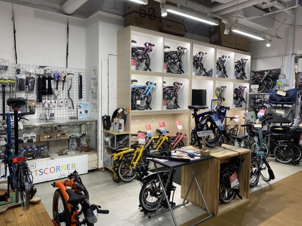 【BROMPTON】押さえておきたい定番カスタムのご紹介 | 新宿で自転車をお探しならY's Road 新宿クロスバイク館