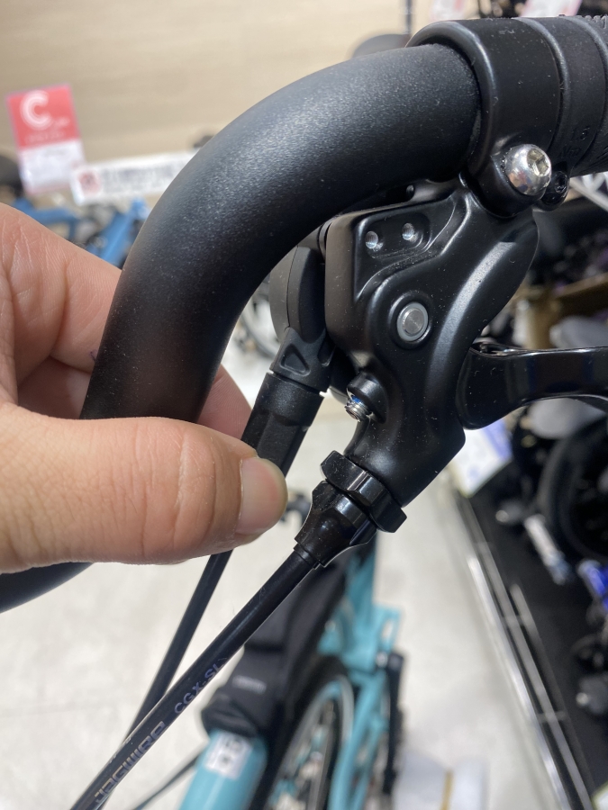 【BROMPTON】外装変速タイプは初期伸びにご用心！簡単に調整できる方法ご紹介します！ | 新宿で自転車をお探しならY's Road 新宿クロスバイク館