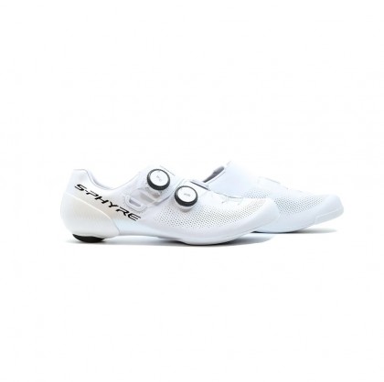【SHIMANO】全世界で大人気、久方ぶりにS-PHYRE RC903 WHITEが再入荷してきました。 | サイクルウェアのことならY's Road 新宿ウェア館