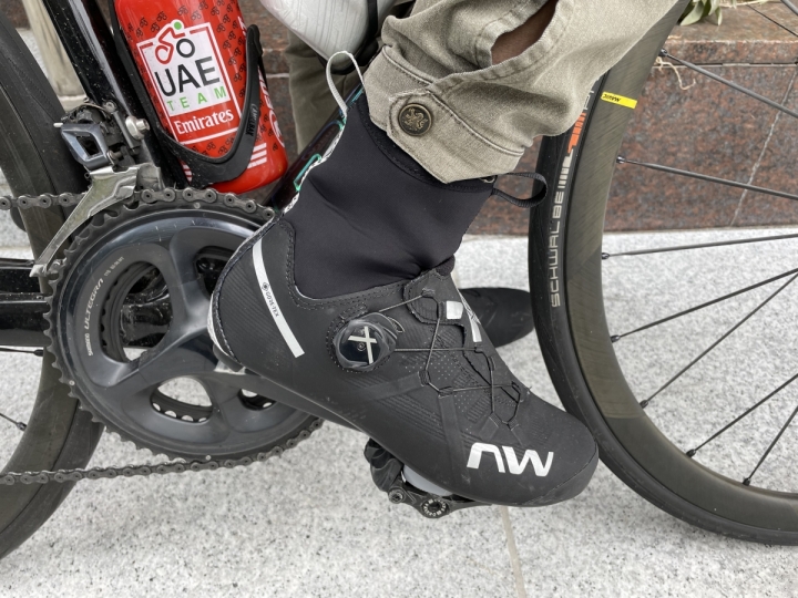 【ポイント10倍】2日で340km！冬のサイクリングを快適にしてくれたウィンターシューズを買うなら今がチャンス！ | サイクルウェアのことならY's Road 新宿ウェア館