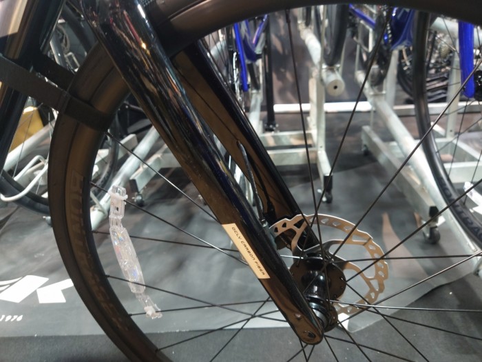 DOMANE AL4 フォーク