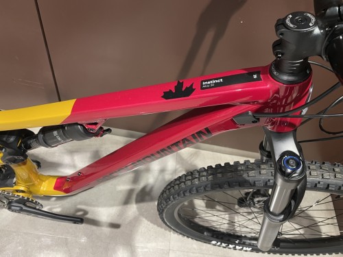 ROCKYMOUNTAIN  INSTINCT A30