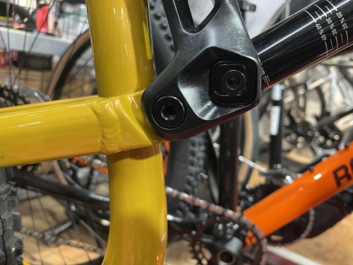  RIDE-9 Adjustable Geometry