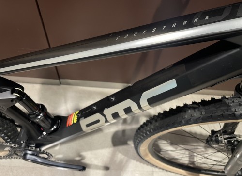 BMC FOURSTLOKE01 THREE