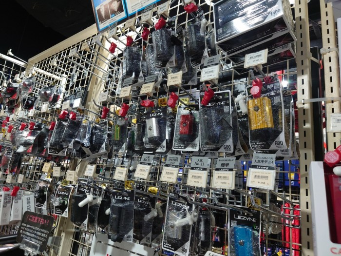 LEZYNE 売場