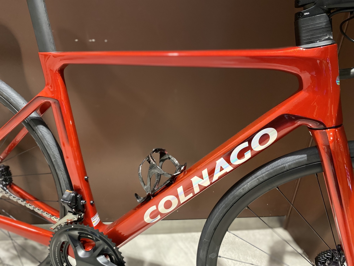 【COLNAGO】「V4Rs」の流れを汲むセカンドモデル「V4」ULTEGRA Di2モデル 在庫あります。 | 新宿でスポーツサイクル・用品をお探しなら Y's Road 新宿本館