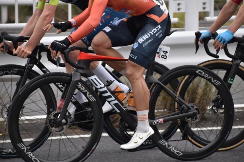 【BMC】初代クリテリウムチャンピオンが2025シーズン走り抜けたバイク！ | 新宿でスポーツサイクル・用品をお探しなら Y's Road 新宿本館