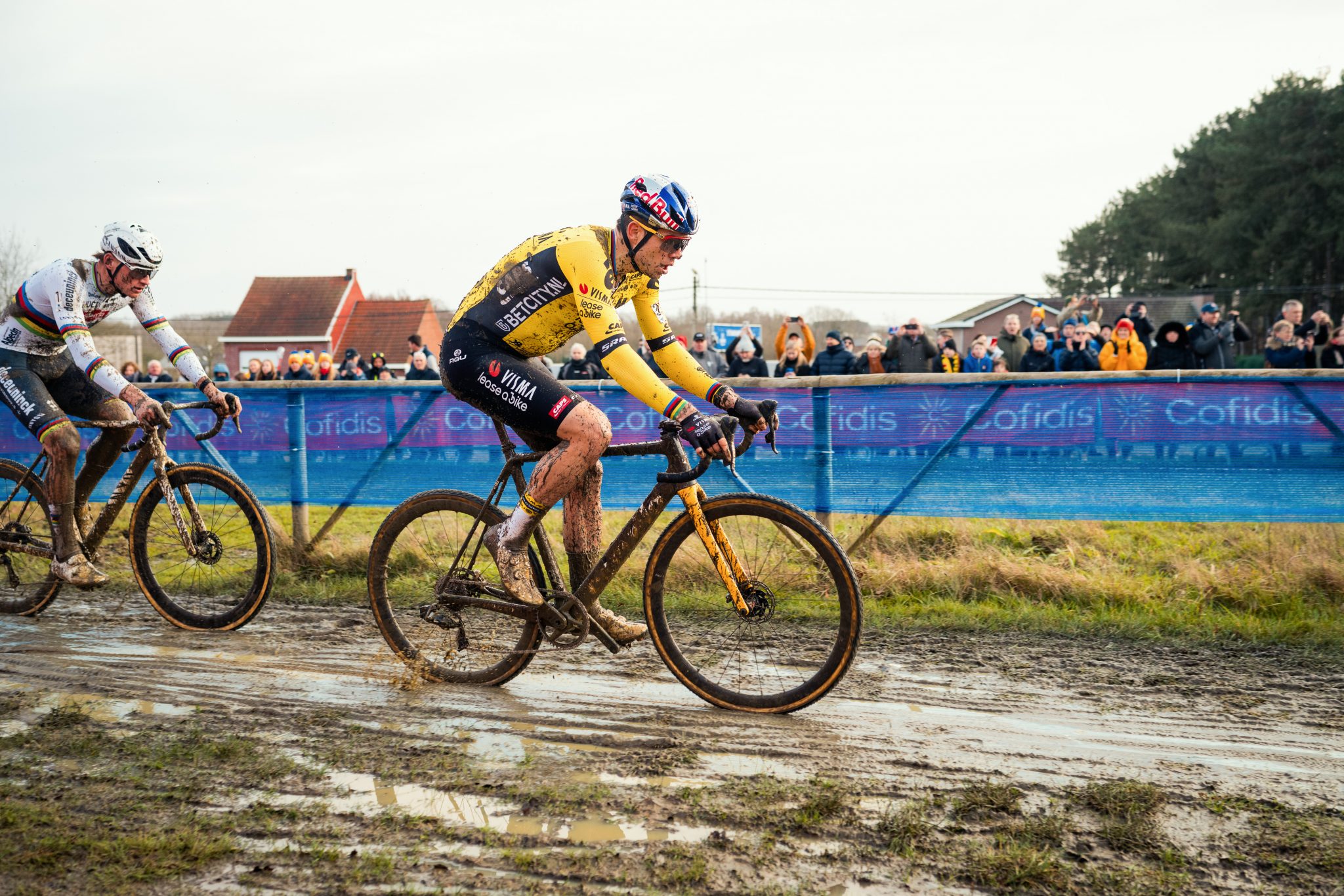 Wout-Van-Aert_MVDP_Original-2048x1366