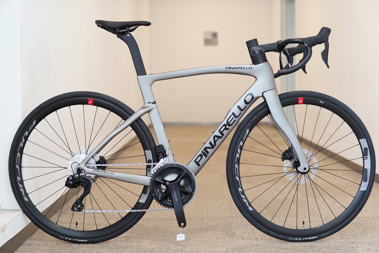 【PINARELLO】PRINCEの後継モデル’’F’’が入荷しました!! | Y's Road 横浜ワールドポーターズ店