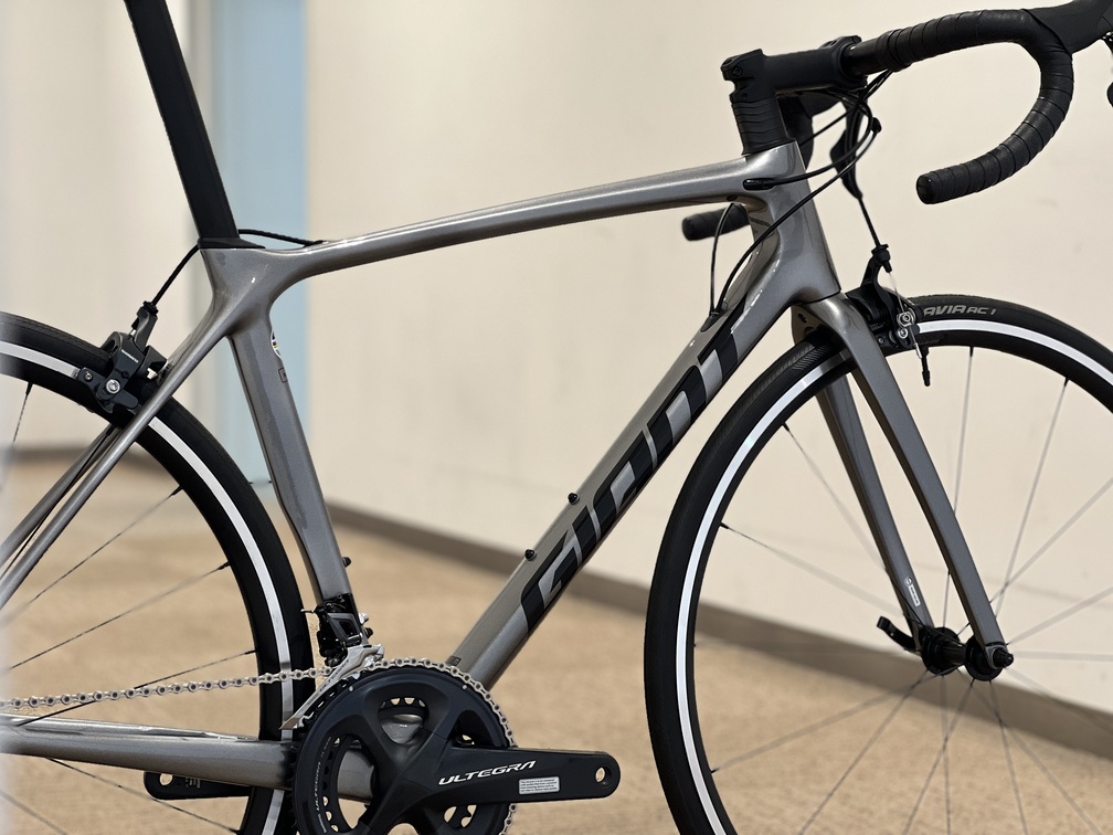 GIANT TCR ADVANCED 1 COM
