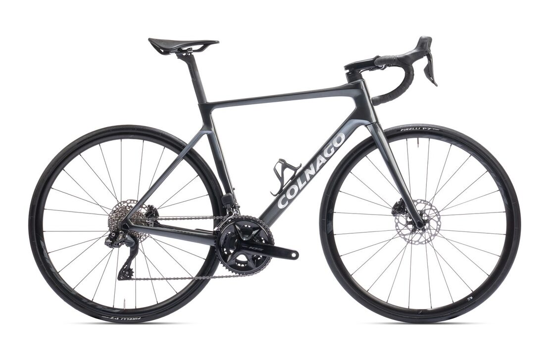 【COLNAGO】最速入荷予定。ダブルツール達成したあの選手が駆る「V4Rs」の流れを汲むセカンドモデル「V4」ご予約受付中です。 | Y's Road 横浜ワールドポーターズ店