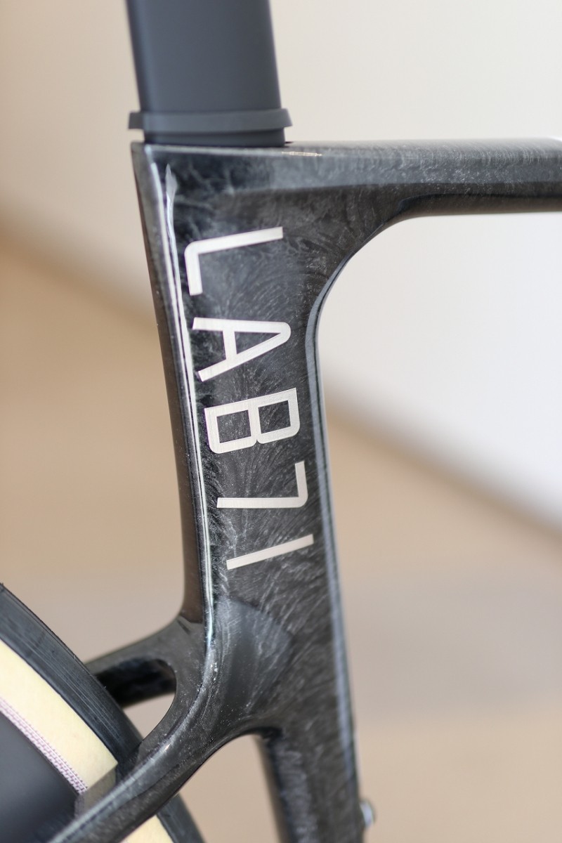 【CANNONDALE】SUPERSIX EVO LAB71 スラムレッド仕様が入荷しました。 | Y's Road 横浜ワールドポーターズ店